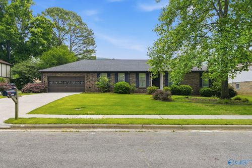 9411 Ojay Dr Se, Huntsville, AL, 35803-1313 | Card Image