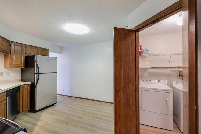 APT-108 - 3801 W 98 Th St, Condo with 2 bedrooms, 2 bathrooms and null parking in Bloomington MN | Image 37
