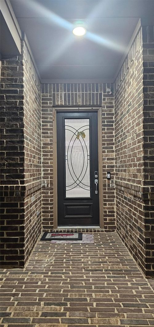 7335 Ridgepoint Dr, Irving, TX, 75063-3543 | Card Image