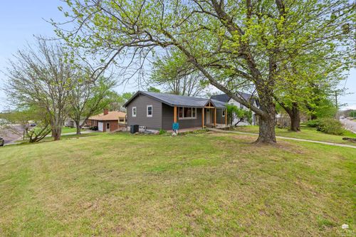 824 Ohio St, Alma, KS, 66401-9638 | Card Image