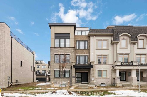 22 Guardhouse Cres, Markham, ON, L6C3J8 | Card Image