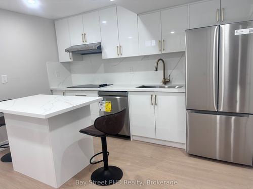 bsmt1-28 West Normandy Drive, Markham, ON, L6B0A8 | Card Image