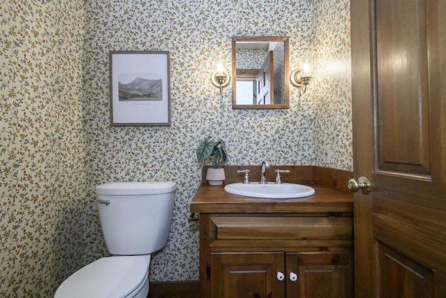 20800 Brook Park Drive, House other with 4 bedrooms, 2 bathrooms and null parking in Brookfield WI | Image 16