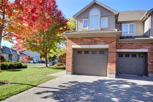 755 Willow Rd, Guelph, ON, N1K2A2 | Card Image