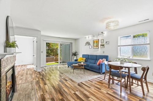 7-1200 Capitola Road Ext, Santa Cruz, CA, 95062 | Card Image