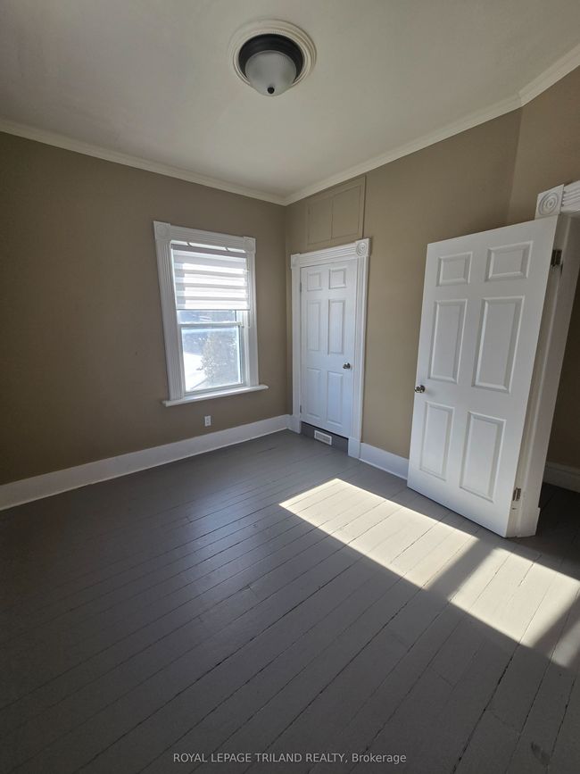55 Main St S, Home with 6 bedrooms, 2 bathrooms and 6 parking in Forest ON | Image 13