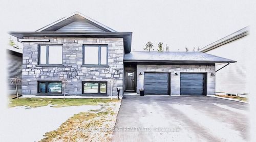 30 Jade Ave, Petawawa, ON, K8H0E5 | Card Image