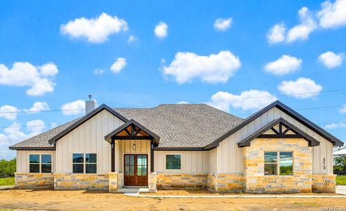 313 Farmhouse Dr, Marion, TX, 78124-0078 | Card Image