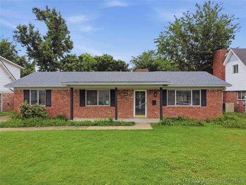 6968 E 19th Street, Tulsa, OK, 74112 | Card Image