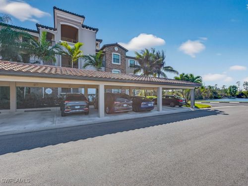 unit-1527-9826 Giaveno Cir, NAPLES, FL, 34113-8369 | Card Image