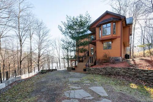 788 Swiss Hill Rd, Jeffersonville, NY, 12748-6025 | Card Image