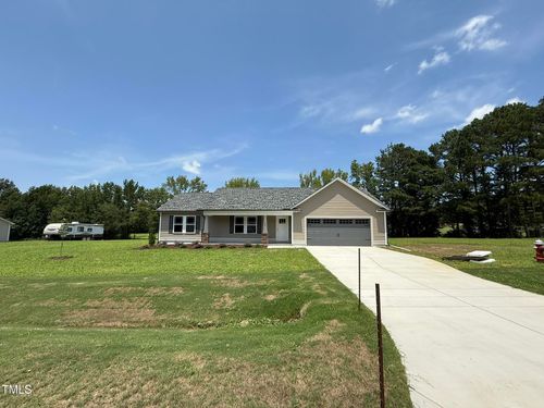 332 Magnolia Run Way, Benson, NC, 27504-8792 | Card Image