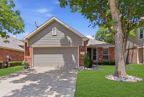 7257 Rembrandt Dr, Plano, TX, 75093-8428 | Card Image