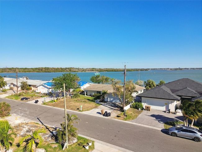 568 Johns Pass Ave, House other with 4 bedrooms, 3 bathrooms and null parking in MADEIRA BEACH FL | Image 91