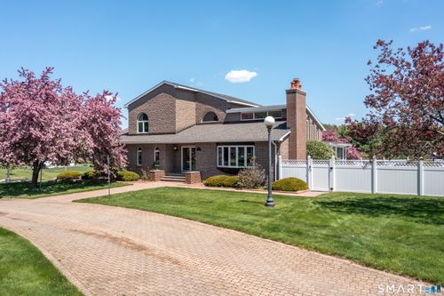 524 Wauregan Rd, Brooklyn, CT, 06234-2540 | Card Image