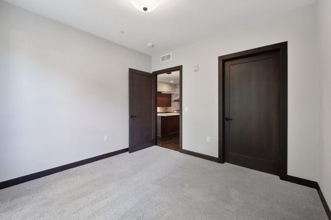 APT-204 - 253 Lake St E, Condo with 1 bedrooms, 1 bathrooms and null parking in Wayzata MN | Image 17