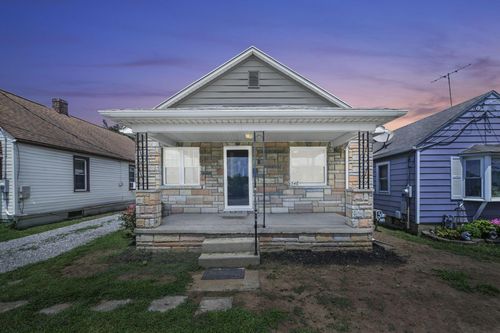 546 E Ohio St, Circleville, OH, 43113-2087 | Card Image