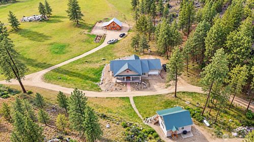 53 Cape Labelle Rd, Tonasket, WA, 98855-9533 | Card Image