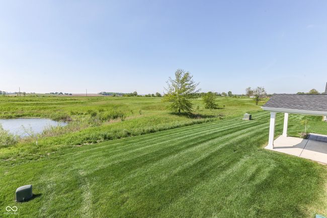 No neighbors out your back door. Just a peaceful pond | Image 5