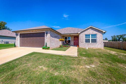 38 Saunder Dr N, Austin, AR, 72007-8308 | Card Image