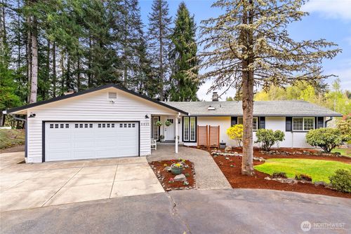 6615 Silver Springs Dr Nw, Gig Harbor, WA, 98335-6576 | Card Image