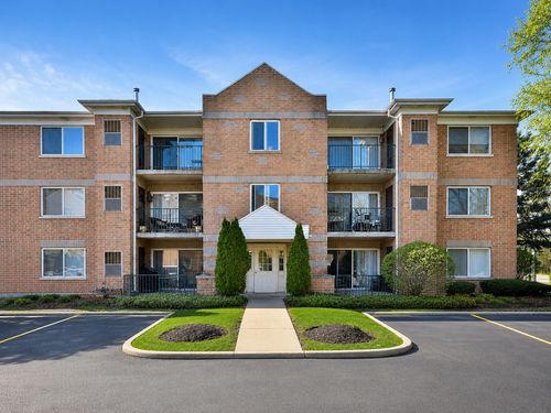 203-5351 East River Rd, Chicago, IL, 60656-2391 | Card Image
