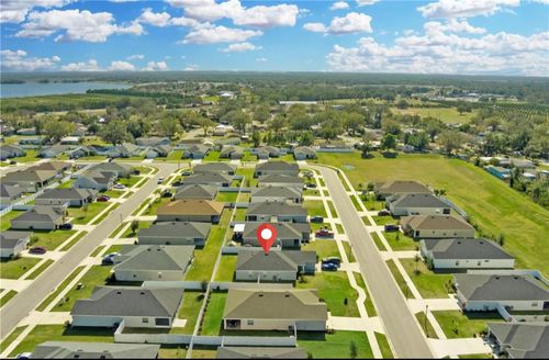 925 First Dr, EAGLE LAKE, FL, 33839-5402 | Card Image