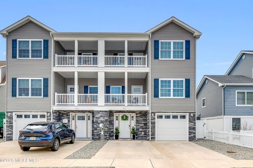 2-9 Saint Lawrence Ave, Seaside Heights, NJ, 08751-2217 | Card Image