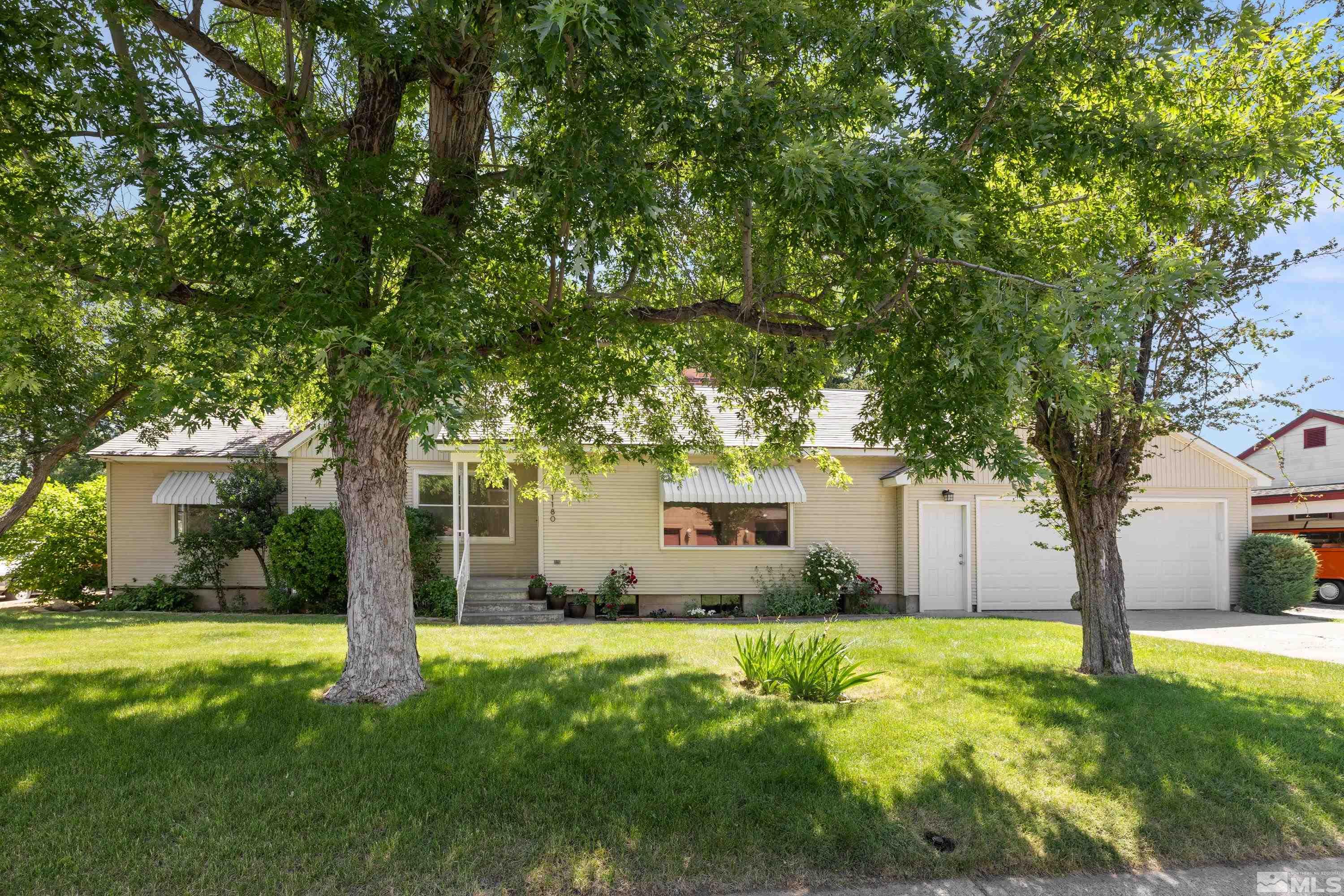 Charles Dr, Reno, NV 89509