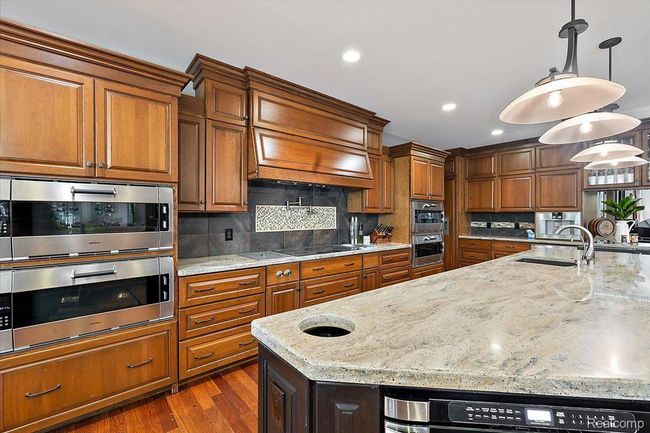 1330 Oxford Rd, House other with 8 bedrooms, 8 bathrooms and null parking in Bloomfield Hills MI | Image 22