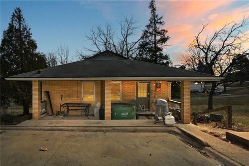 18210 E Union School Rd, Independence, MO, 64058-1978 | Card Image