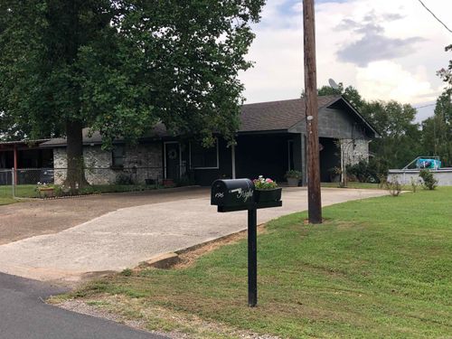 196 Provo Rd, Lockesburg, AR, 71846-9635 | Card Image