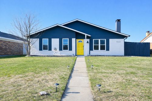 2223 Ridgedale Dr, Carrollton, TX, 75006-7749 | Card Image