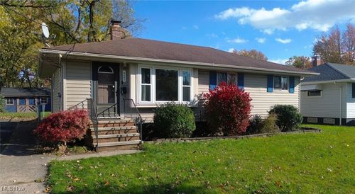 6491 Smith Rd, Brook Park, OH, 44142-3714 | Card Image