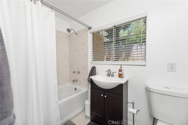 23329 Raymond St, House other with 3 bedrooms, 3 bathrooms and null parking in Chatsworth CA | Image 10