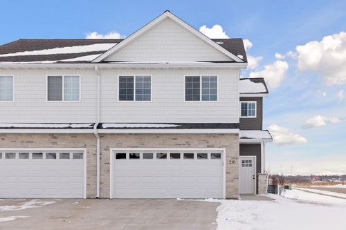 628 Franklin St, Roberts, WI, 54023-4300 | Card Image