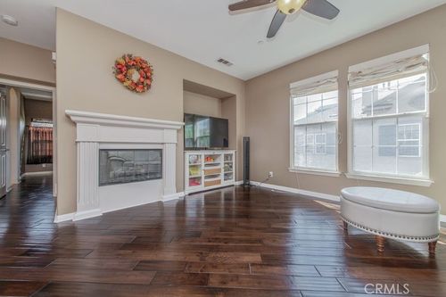 15212 Grant Way, Tustin, CA, 92782-1762 | Card Image