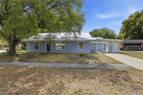 210 E Sugarland Cir, Clewiston, FL, 33440-4210 | Card Image