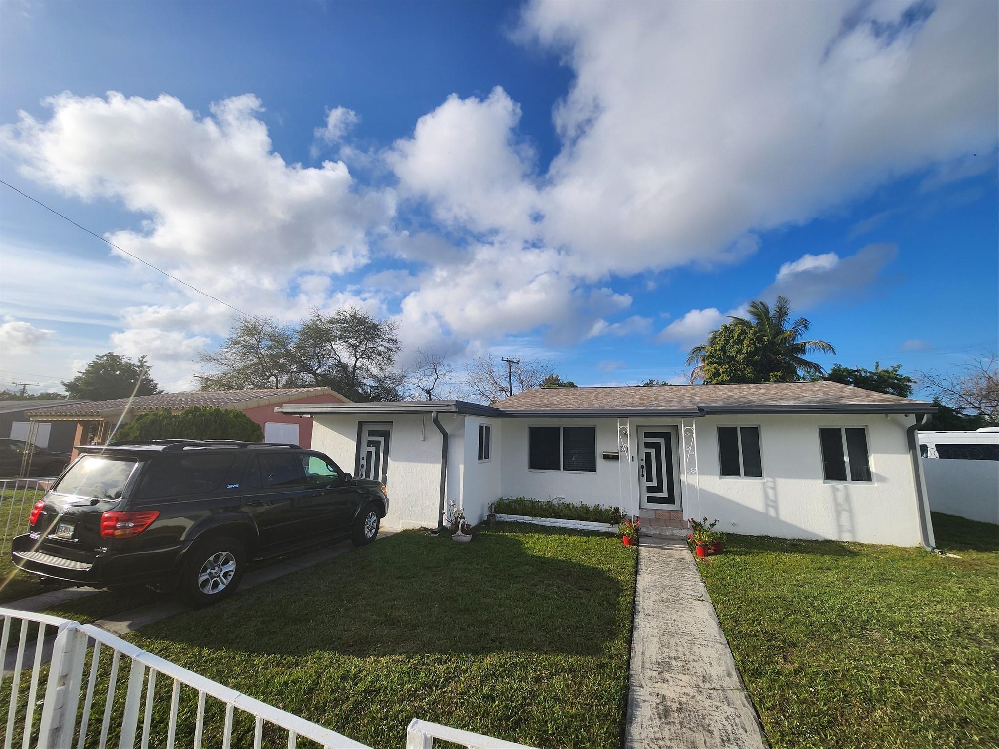 Wiley St, Hollywood, FL 33020