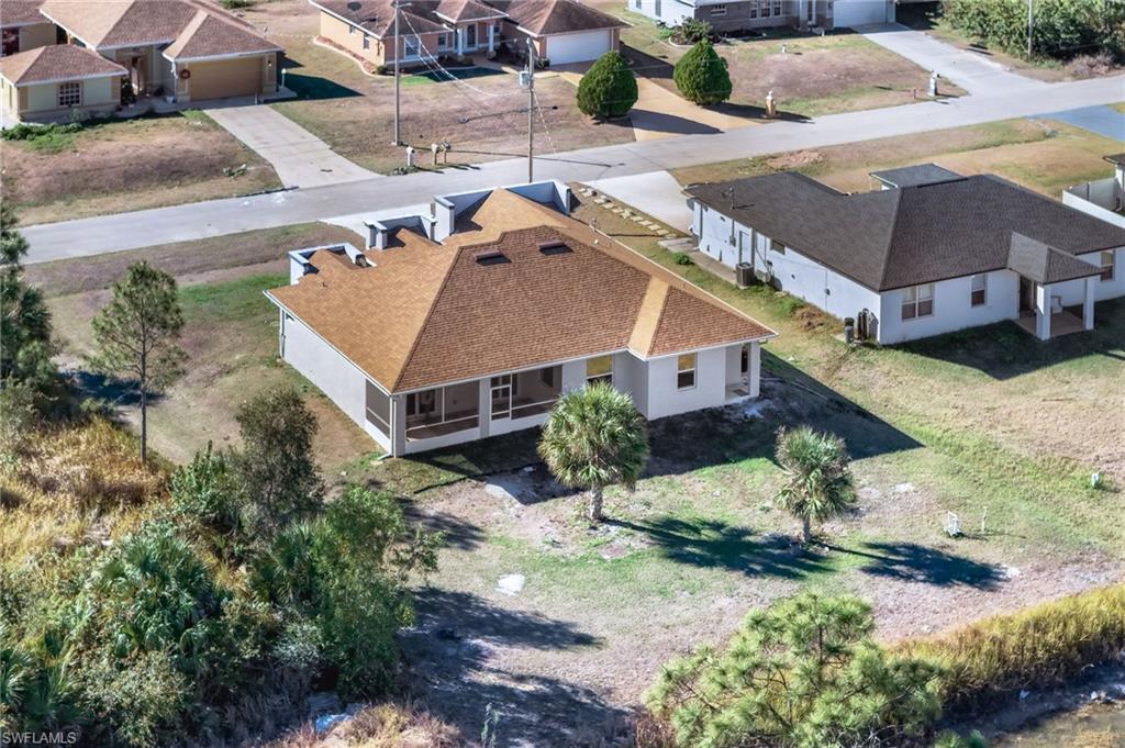 Residential in LEHIGH ACRES