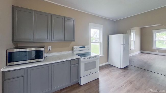 Kitchen | Image 25