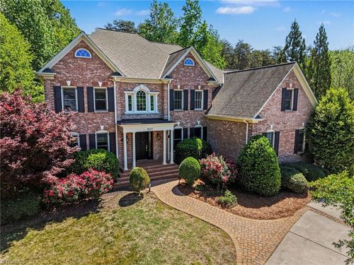 807 Northern Shores Pt, Greensboro, NC, 27455-3459 | Card Image