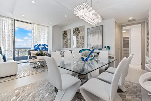 ph6006-1000 Brickell Plz, Miami, FL, 33131-3889 | Card Image