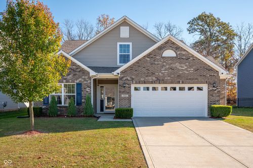 4805 Ventura Blvd, Plainfield, IN, 46168-5677 | Card Image