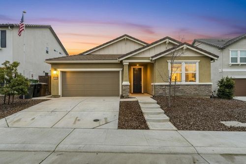 1404 Leon Ln, Lincoln, CA, 95648-8847 | Card Image