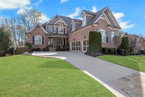 135 Slate Dr, Buford, GA, 30518-1664 | Card Image