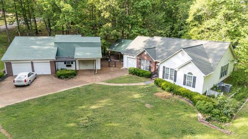 66 Woodrun Dr, Middleton, TN, 38052-8460 | Card Image