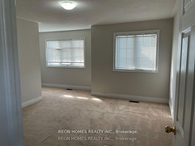 MAIN - 1069 Eagle Ridge Dr, House other with 4 bedrooms, 4 bathrooms and 1 parking in Oshawa ON | Image 9