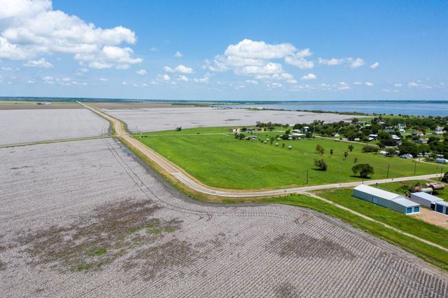 704 Hwy 239, Home with 0 bedrooms, 0 bathrooms and null parking in Austwell TX | Image 9