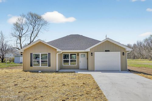 703 Oak St, Lamar, MO, 64759-1250 | Card Image